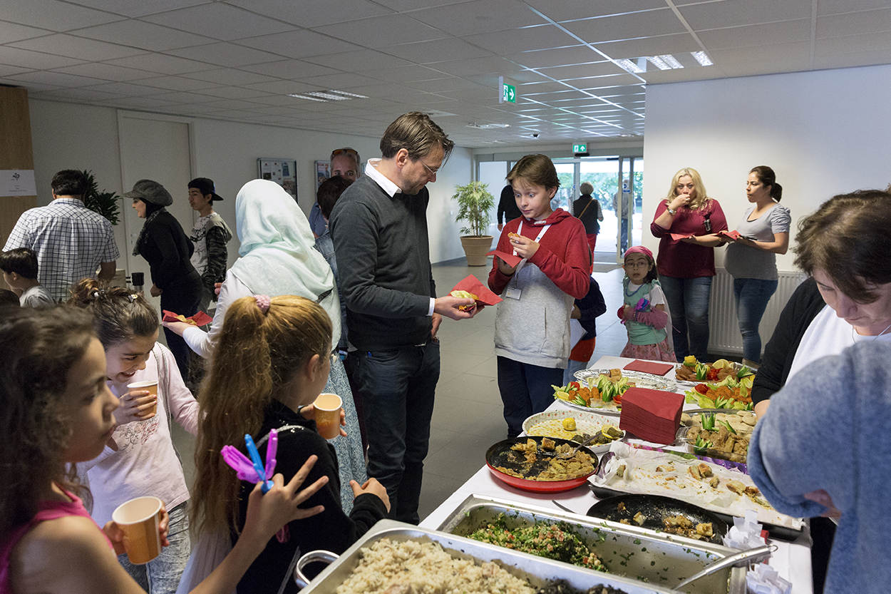 Eten op AZC Zutphen