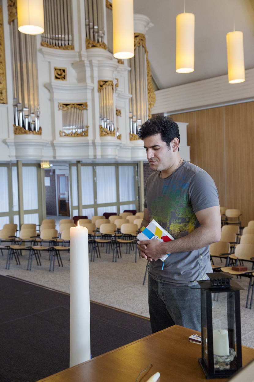 Bekeerling in een kerk